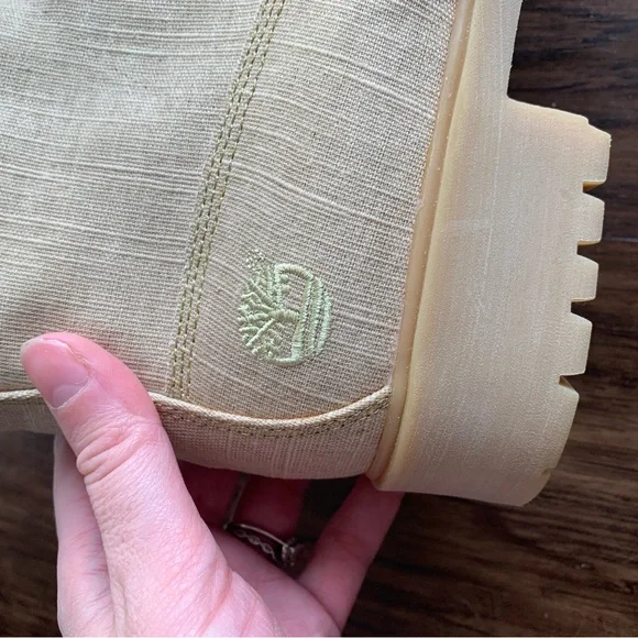 Timberland Light Tan canvas High-Top Boots - Picture 5 of 13
